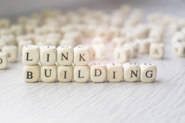 istock Link building words written in wooden cubes 1322505070