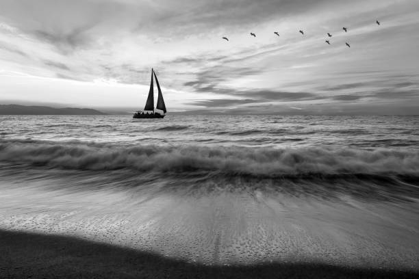 istock Sunset Sailboat Inspirational Landscape 1322582753