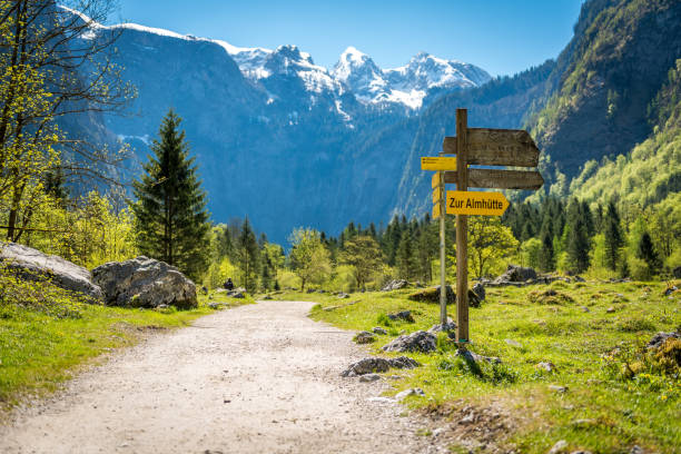istock Hiking trails in Berchtesgadener Land 1322644666