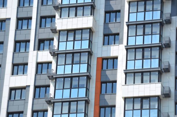 istock Facade of a high-rise building 1322654387