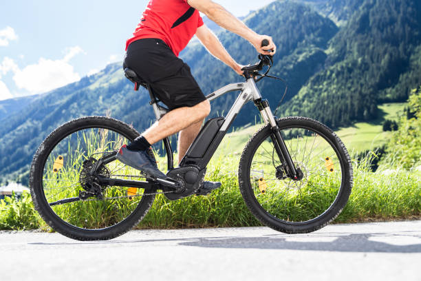 istock Man Riding Electric Mountain Bike 1322670025