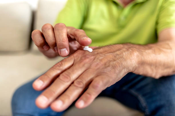 istock Good product = healthy hands 1322697338