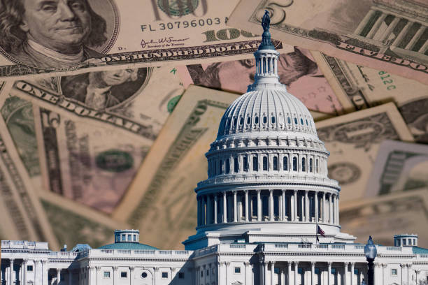 istock Politics and Money 1322722952