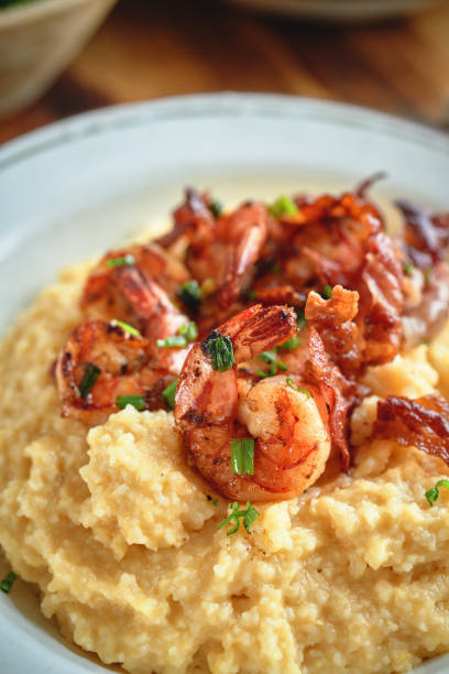 istock Shrimp and Grits with Bacon and Scallion 1322726337