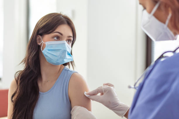 istock Protect yourself and others during the pandemic 1322753278