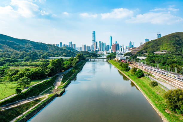 view of skylines in lo wu, shenzhen, hong kong, china - non urban scene railroad track station day imagens e fotografias de stock