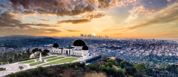 osservatorio griffith di los angeles - horizon observatory foto e immagini stock