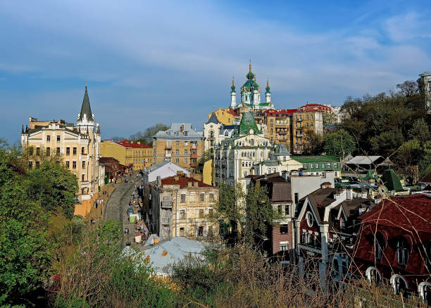 istock Andriyivskyy Descent in Kyiv, Ukraine 1322794750