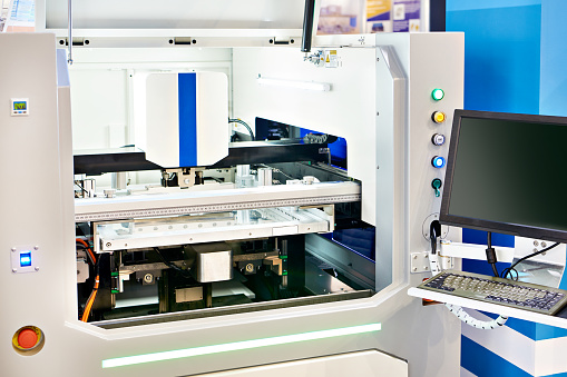 High precision automatic solder paste printer