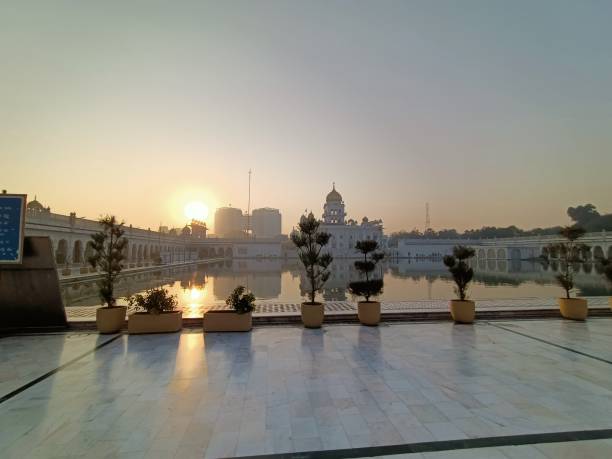 istock Bangla Sahib Gurudwara 1322867221