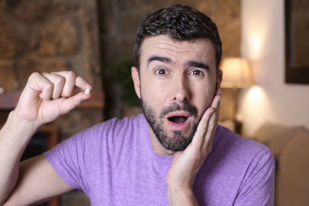 istock Man experiment terrible pain after breaking a molar 1322873171