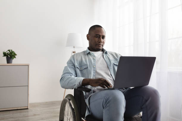 istock Health problems, job from home, blog and freelancing, covid-19 lockdown 1322890802