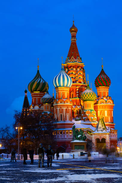 istock Saint Basils Cathedral on Red Square of Moscow on winter evening 1322980285