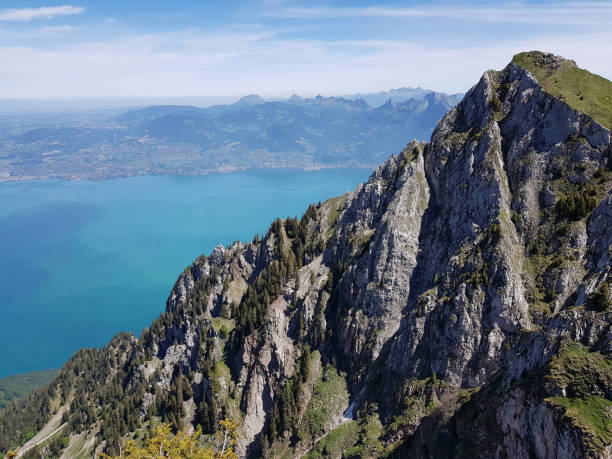 istock Taney Lake, Vouvry 1322992534