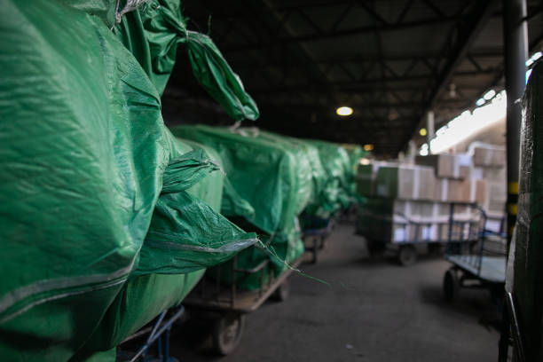 istock A lot of parcels, Russian Post, mail transportation point 1323021347
