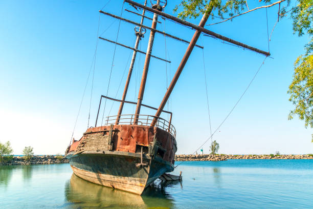 istock The last resting place of the old ship 1323054349