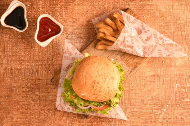 istock Fast food junk food burger 1323113890