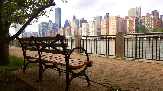 Amazing view of Manhatan New York from a bench in Roosevelt Island