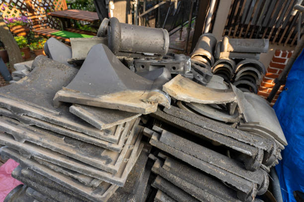 istock State of remodeling work of old roof tile 1323198414