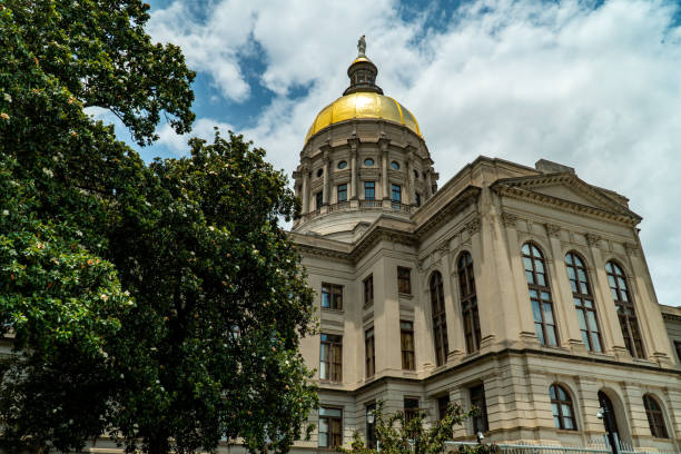 campidoglio della georgia - atlanta, ga - gold dome foto e immagini stock