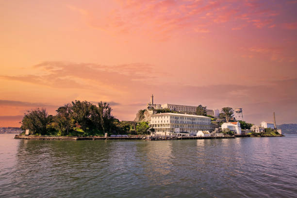 istock Alcatraz Island Sunset 1323237426
