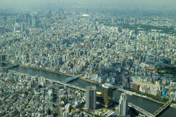 istock A view of Tokyo from the sky 1323275478