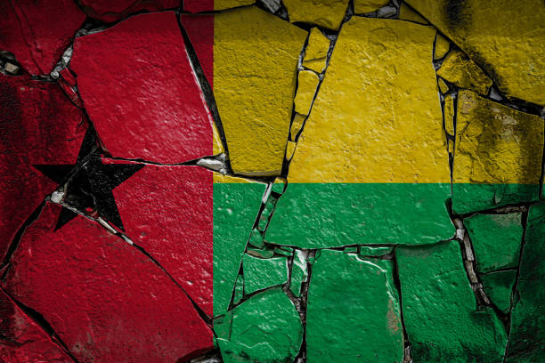 nationalflagge - guinea bissau flag stock-fotos und bilder