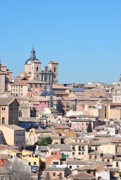 istock Toledo landscape and buildings 1323292548