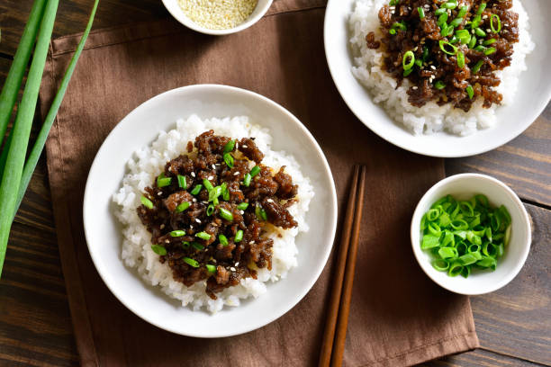 istock Korean ground beef and rice bowls 1323303730