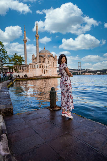istock She's a happy go lucky traveller 1323335906