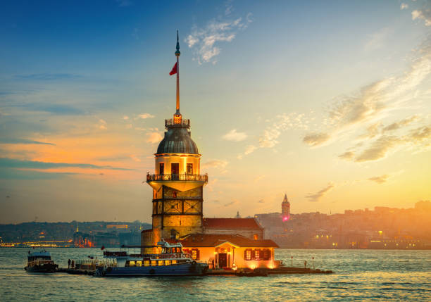 土耳其日落 - 處女之塔 個照片及圖片檔