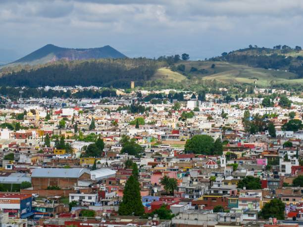 istock The Majestic Town 1323413877