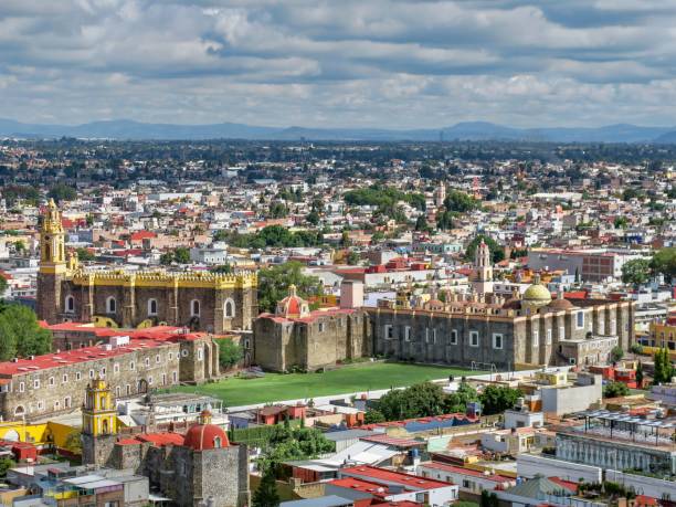 istock The Majestic Town 1323414866