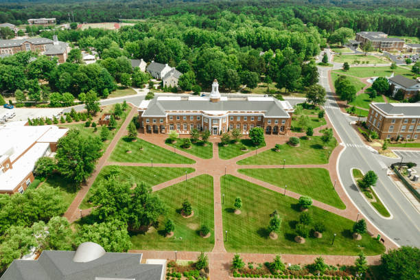 istock Aerial over college campus in the spring 1323422325