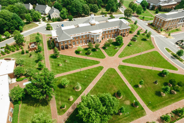 istock Aerial over college campus in the spring 1323422332