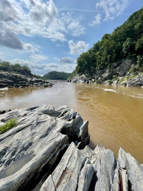 istock Potomac River - Billy Goat Trail Hike Great - C & O Canal Path - Great Falls National Park 1323593898