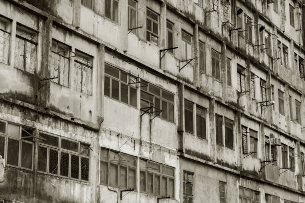 istock abandoned residential building i 1323618714