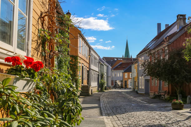 istock Bakklandet, Trondheim 1323654771