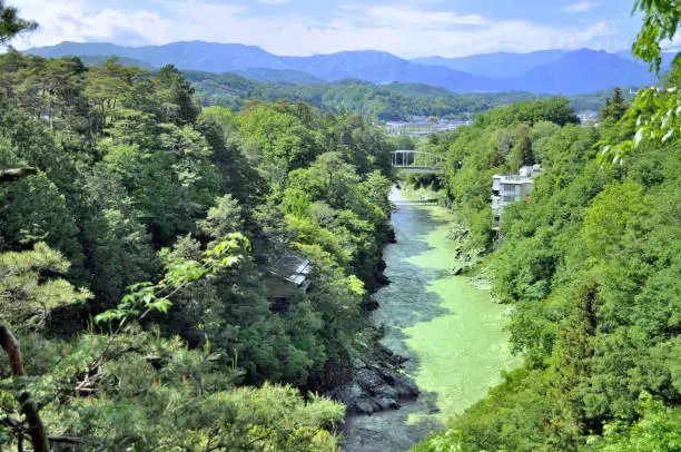 Tenryukyo, Iida City, Nagano Prefecture, a wonderful view.
It is a tourist destination with hot springs.