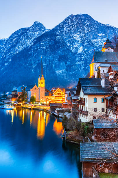 istock Hallstatt, Austria - Austrian Alps and Hallstattersee 1323850579
