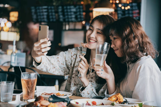 istock Dining with friends at the restaurant 1323861986