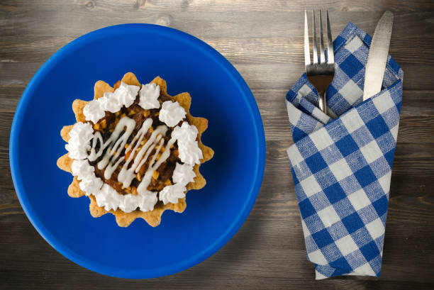 istock cake on a wooden background 1323868206