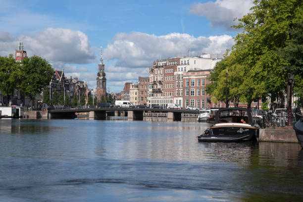 View On The Halvemaansbrug At Amsterdam The Netherlands View On The Halvemaansbrug At Amsterdam The Netherlands 22-7-2020 stopera stock pictures, royalty-free photos & images