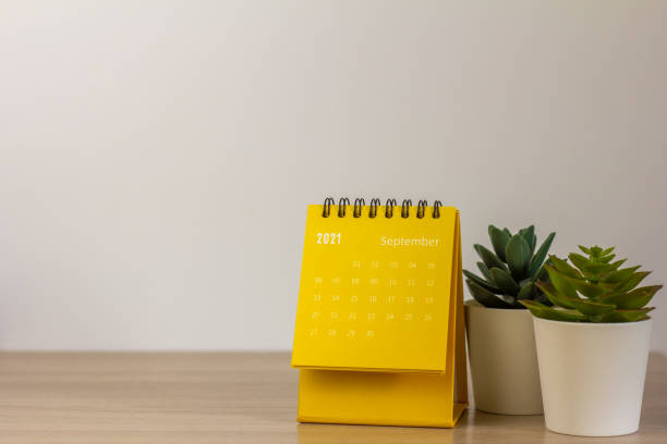 istock Calendar for September 2021 . Desktop calendar for planning, scheduling, assigning, organizing, and managing each date. 1323885909