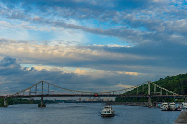 istock pedestrian bridge in Kyiv 1323923653