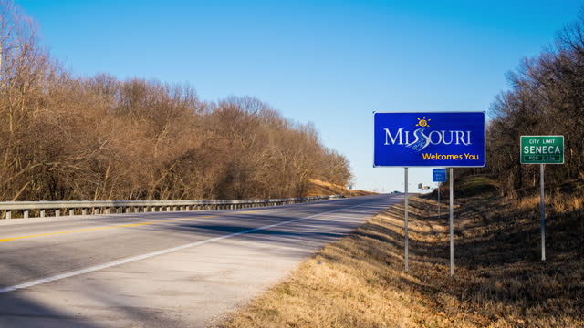Timelapse Missouri Welcome Sign