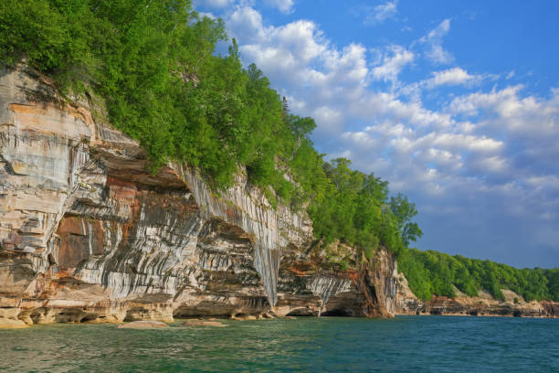 istock Pictured Rocks National Lakeshore 1324085772