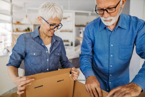 istock Senior couple moving 1324111546