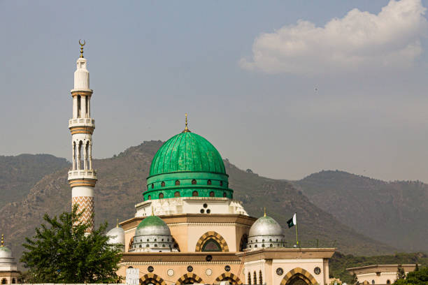 istock Bari Imam Shrine, ISlamabad 1324135090