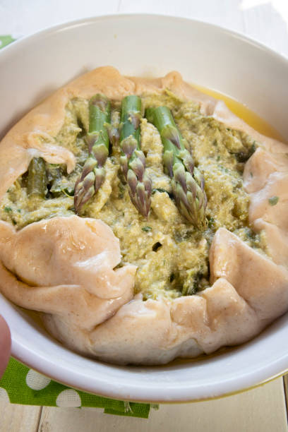 istock Savory pie with spelled flour and asparagus cream 1324153853